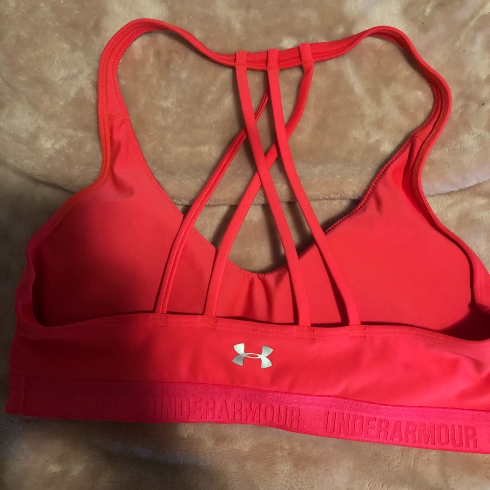 Under Armour Strappy Back Sports Bra